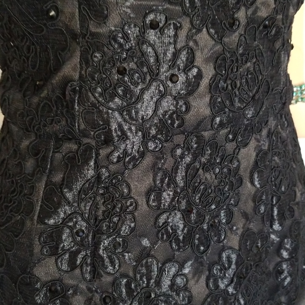 Stunning Vtg Handmade Lace & Sparkle Halter Dress - Picture 4 of 10